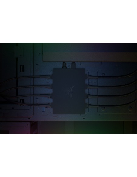 Razer PWM PC Fan Controller Carcasa del ordenador Cooling fan LED controller Negro 1 pieza(s)