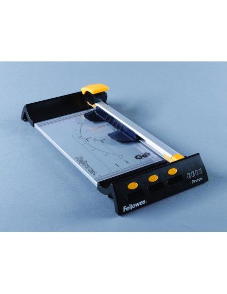Fellowes Proton A4 120 guillotina para papel 10 hojas