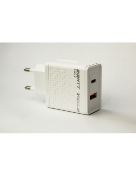 Eightt EQC3 cargador de dispositivo móvil Blanco Interior