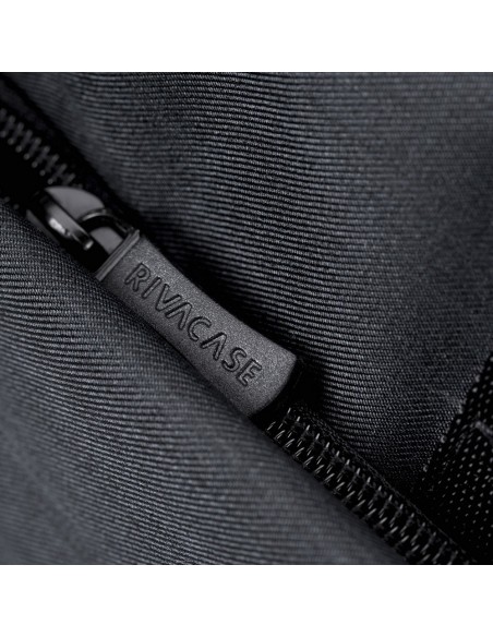 Rivacase Biscayne maletines para portátil 39,6 cm (15.6") Bandolera Negro