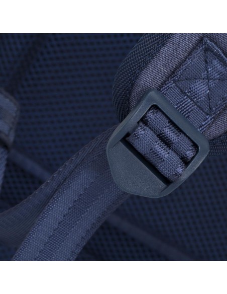 Rivacase 7760 maletines para portátil 39,6 cm (15.6") Funda tipo mochila Azul