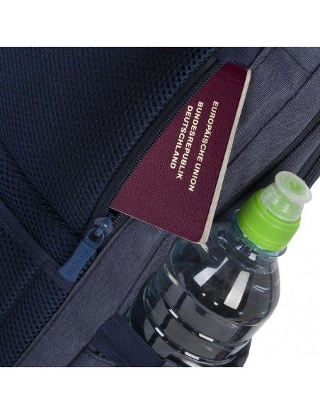Rivacase 7760 maletines para portátil 39,6 cm (15.6") Funda tipo mochila Azul