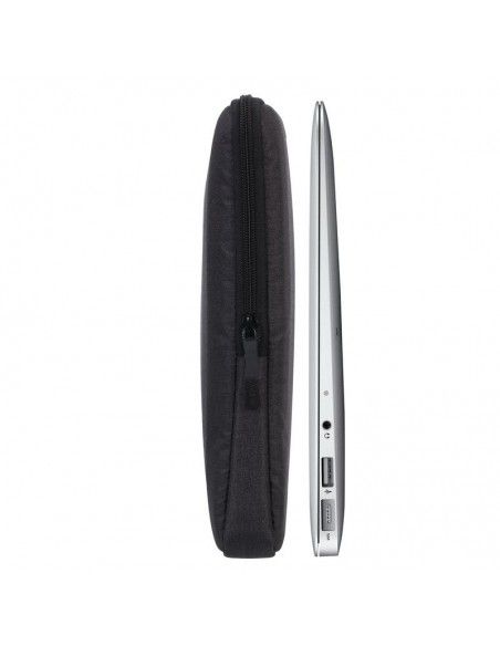 Rivacase 7705 maletines para portátil 39,6 cm (15.6") Funda Negro