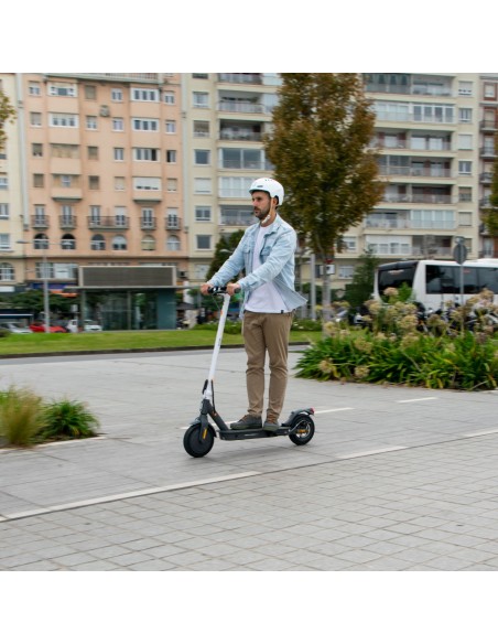 SCOOTER ELECTRICO OLSSON FRESH ADVANCED 10  WHITE