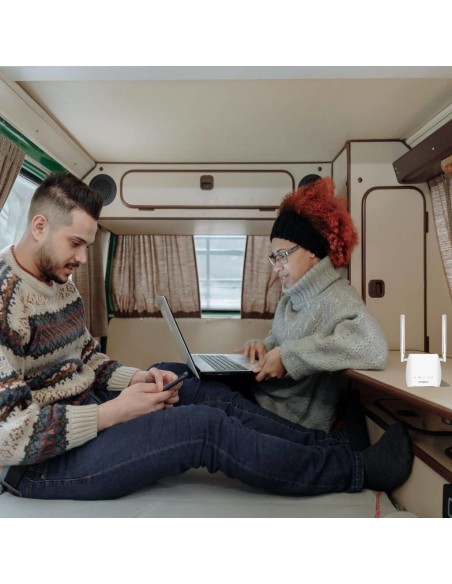 ROUTER STRONG 4GROUTER300M