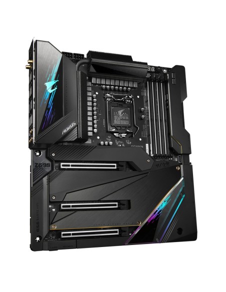 Gigabyte Aorus Xtreme Z590