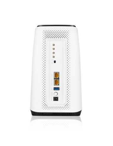 ZYXEL FWA510, 5G NR INDOOR ROUTER, STANDALONE NEBULA WITH 1 YEAR NEBULA PRO LICENSE,AX3600 WIFI, 2.5GB LAN, EU AND UK REGION