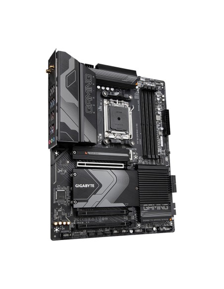 Gigabyte X670 Gaming X AX DDR5 Negra