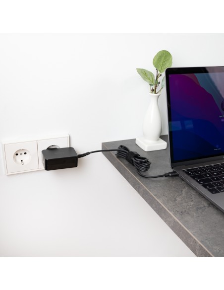 Tooq Cargador portatil GAN USB-C PD 65W Negro
