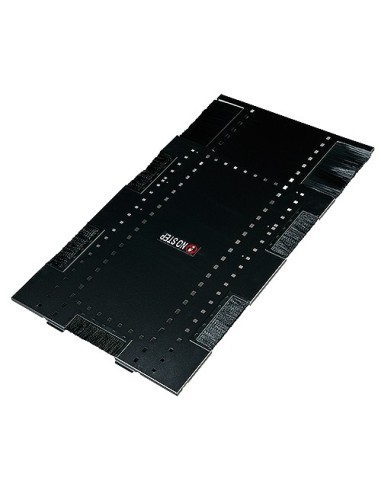 NetShelter SX 600mm Wide x 1200mm
