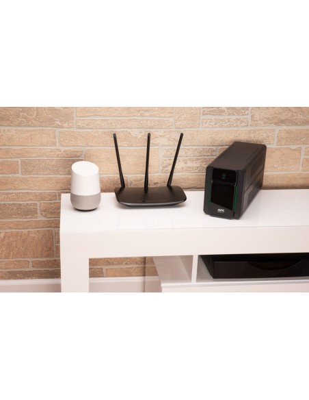 APC BACK-UPS 1600VA  230V  AVR FR