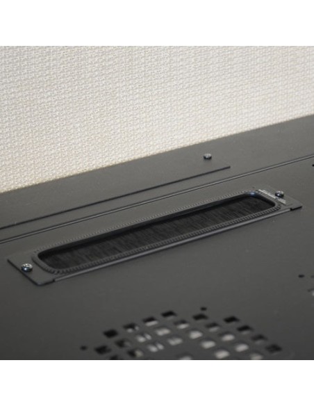 SMARTRACK BRUSH STRIP PLATE FOR WAL