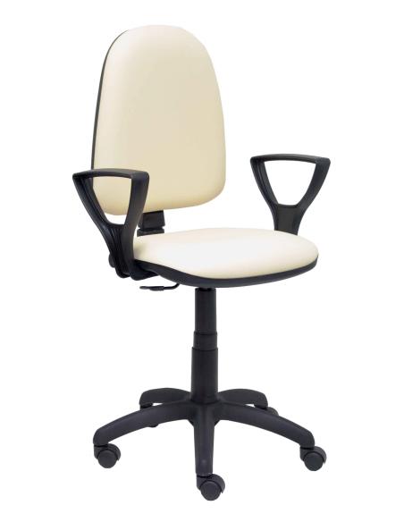 Piqueras y Crespo Silla Ayna similpiel crema con brazos