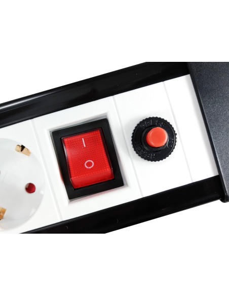 REGLETA EQUIP CON 4 TOMAS SCHUKO CABLE DE RED DE 1.5 METROS + 2 PUERTOS USB Y BOTON DE APAGADO ENCENDIDO NEGRO 245553