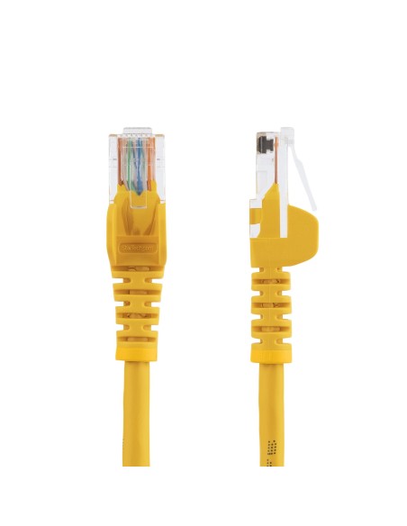 StarTech.com Cable de Red de 0,5m Amarillo Cat5e Ethernet RJ45 sin Enganches