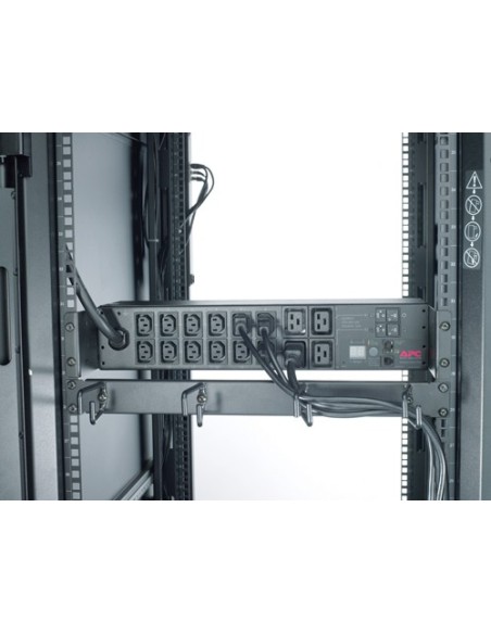 APC AP7822B unidad de distribución de energÍ­a (PDU) 16 salidas AC 2U Negro