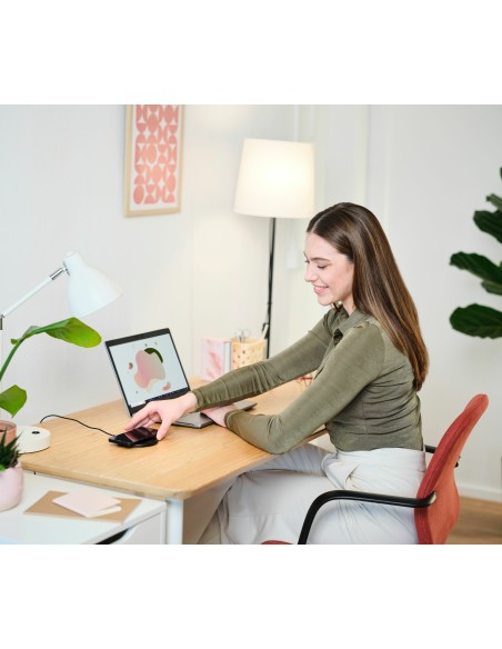 Trust Viro Smartphone Negro USB Cargador inalámbrico Carga rápida Interior