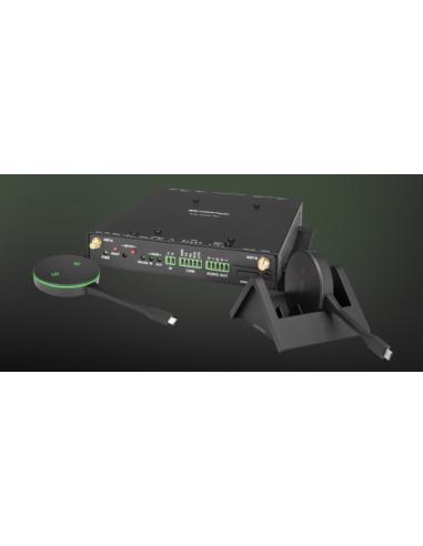 CRESTRON AIRMEDIA® SERIES 3 KIT WITH AM-3200-WF RECEIVER, TWO AM-TX3-100 ADAPTORS, AND CRADLE, INTERNATIONAL (AM3-212-I KIT) Air