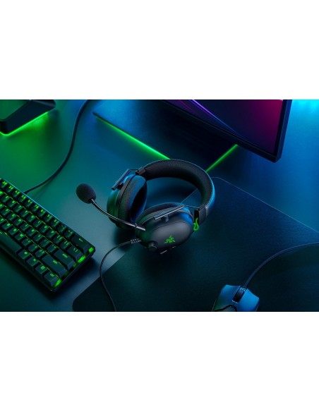 Razer Blackshark V2 Auriculares Diadema Conector de 3,5 mm Negro, Verde