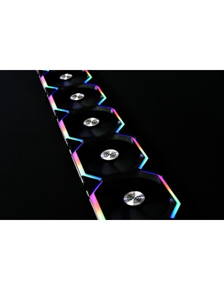 Lian Li Uni Fan SL120 Carcasa del ordenador Ventilador 12 cm Negro 3 pieza(s)